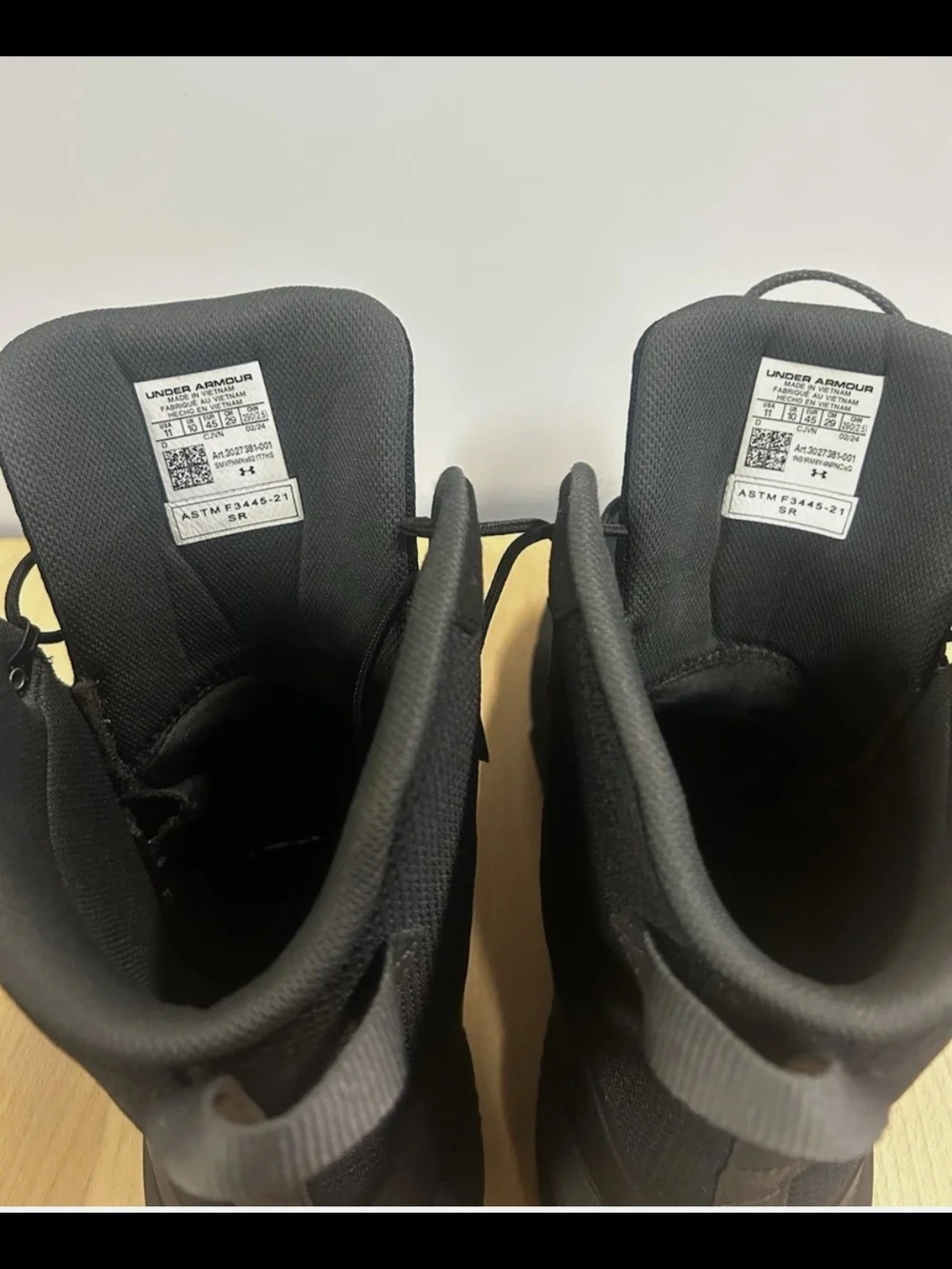 Under Armour Men's Black High-Top Tactical Boots Charged Valsetz